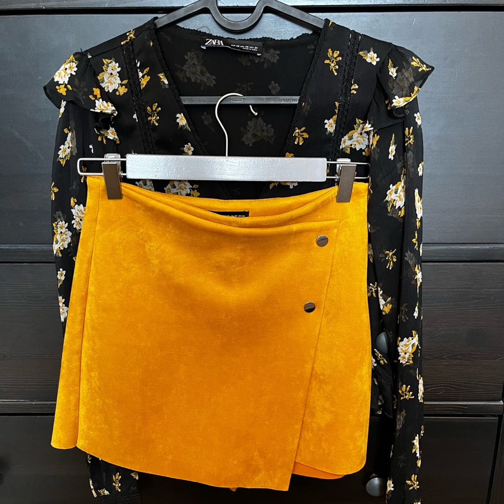 Zara, blouse and skort set size XS